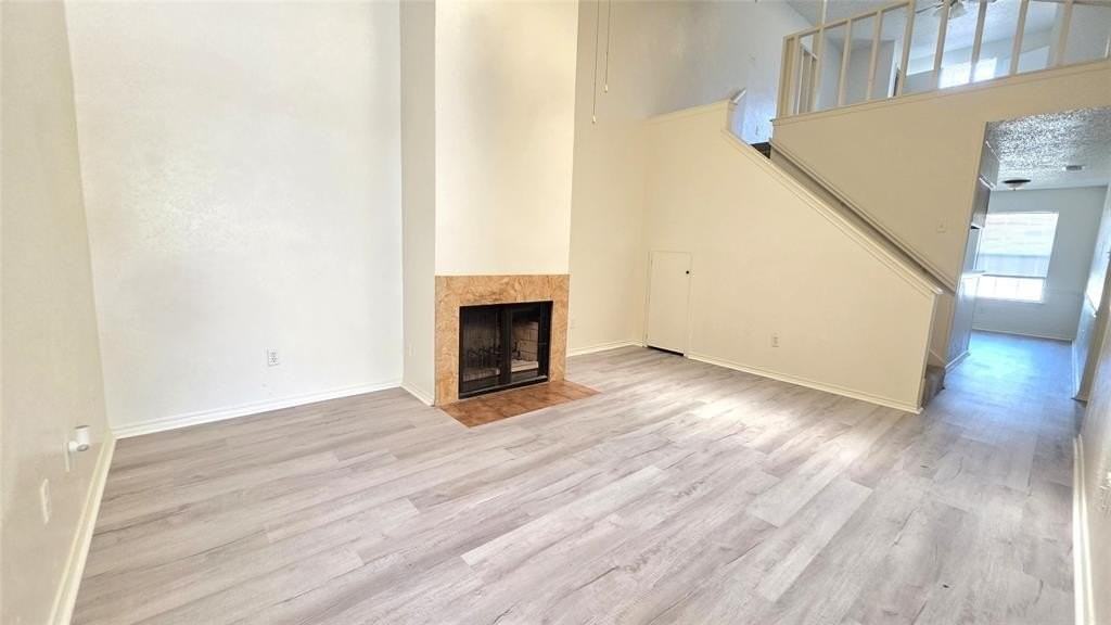 3028 N Bell Ave - Photo 4 of 31
