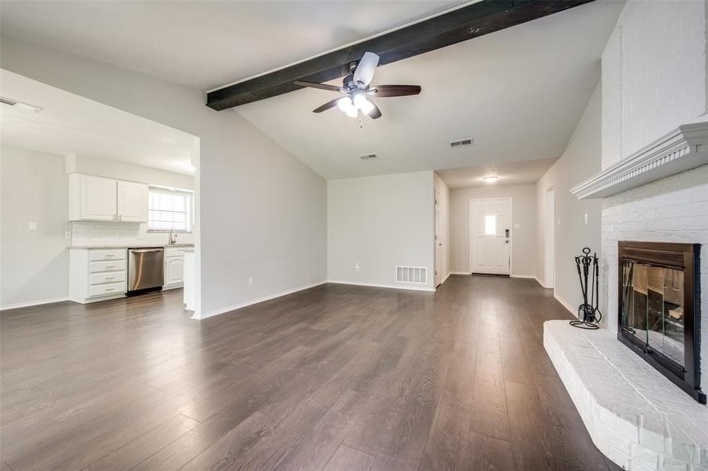 3842 Waterford Way - Photo 5 of 12