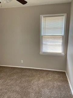 5433 Encino Rd - Photo 4 of 16