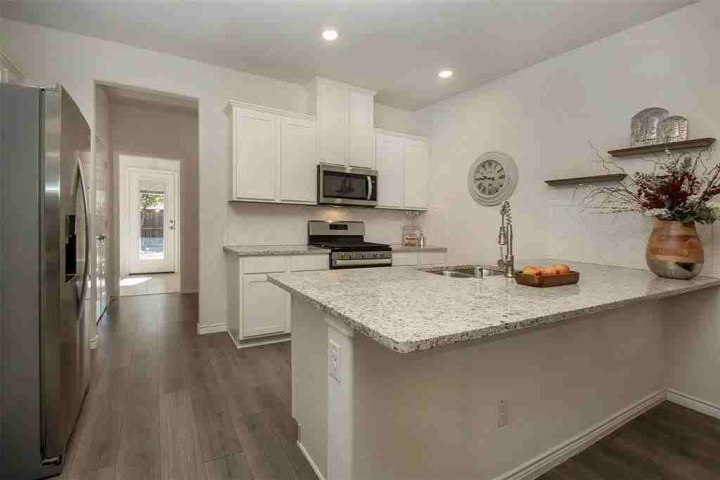 2348 Opaline Dr - Photo 6 of 20