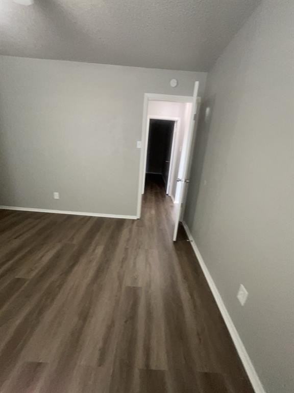 1104 Southmoor Dr #B - Photo 4 of 10