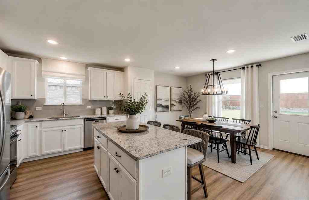 1806 Aslynn Cir - Photo 7 of 15
