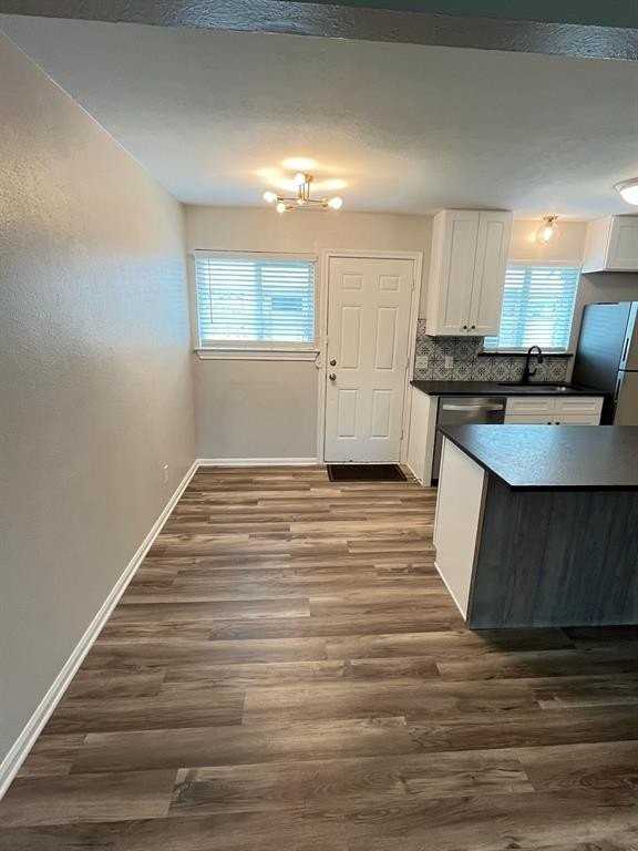 4814 Lovell Ave - Photo 7 of 19