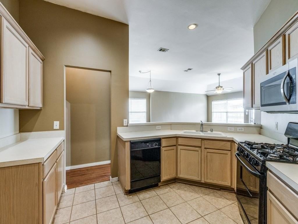 5100 Golden Wheat Ln - Photo 6 of 12