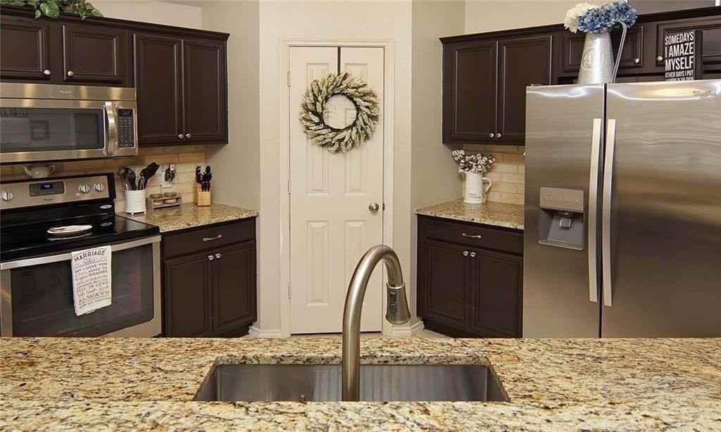 4812 Stetson Dr S - Photo 4 of 12