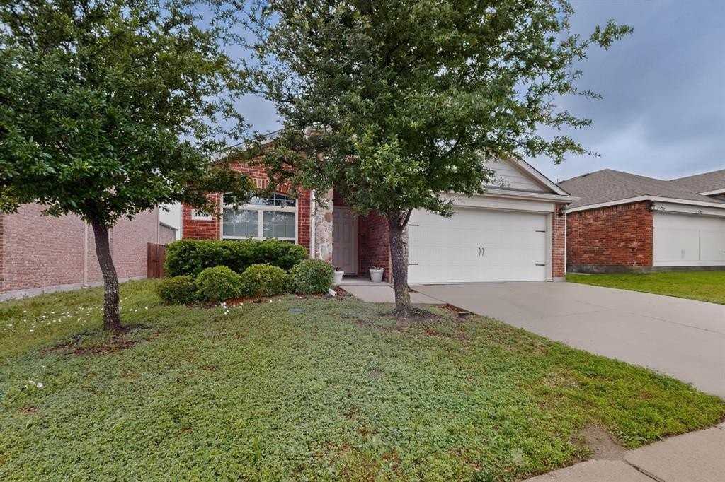 1409 Slate St - Photo 2 of 36