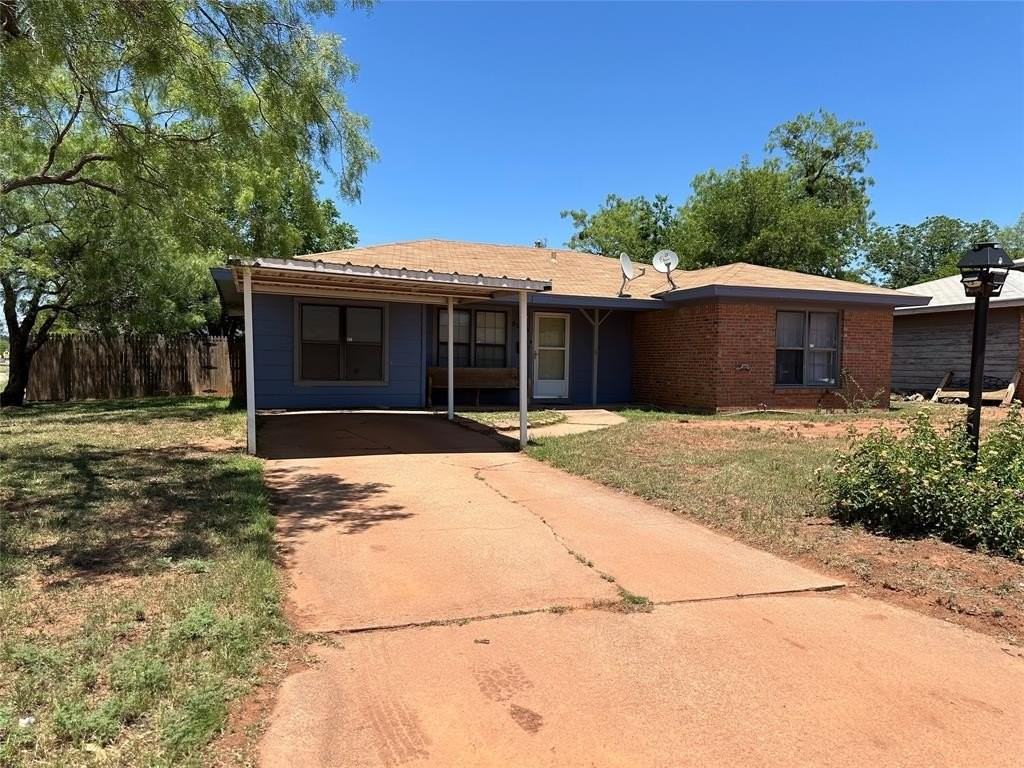 3296 Sandefer St - Photo 2 of 21
