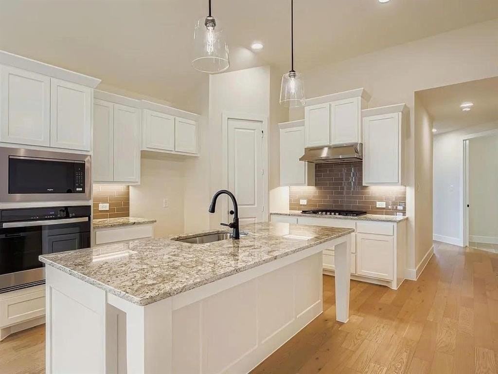 838 Stone Grove Rd - Photo 3 of 28