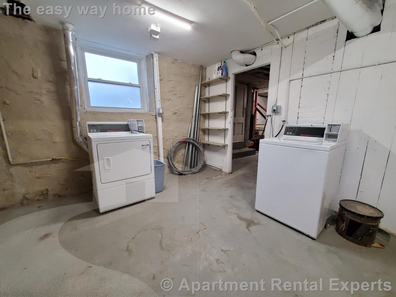 146 Highland Ave #1R - Photo 7 of 11