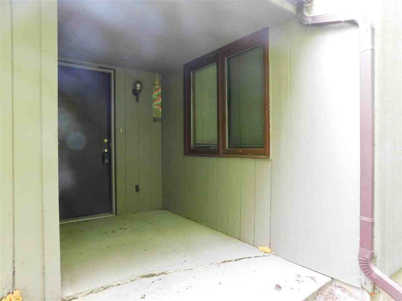 766 Tulip Ln - Photo 2 of 18