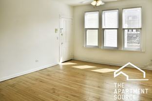 2616 N Marshfield Ave #2R - Photo 1 of 1
