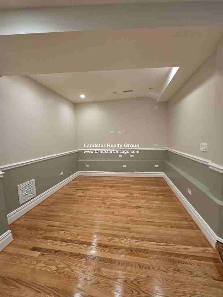 4634 N Saint Louis Ave #G - Photo 5 of 16