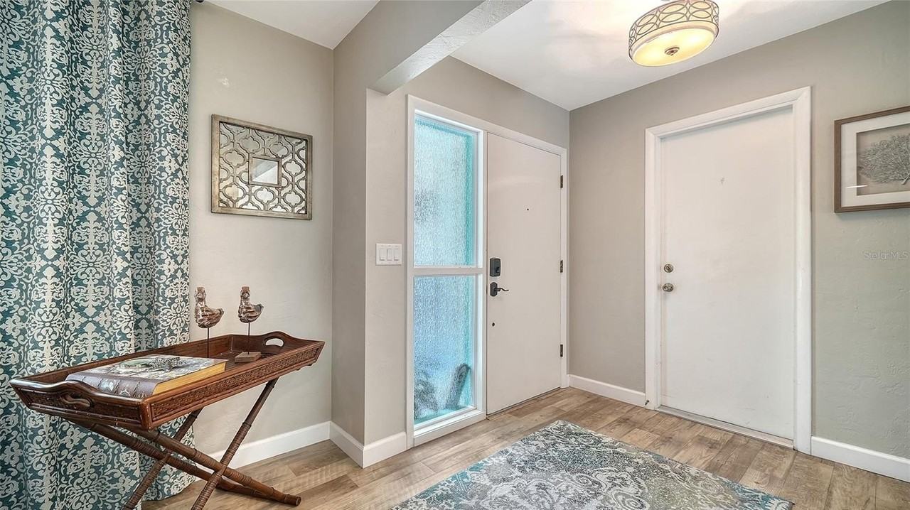 6758 S Lockwood Ridge Rd - Photo 5 of 50