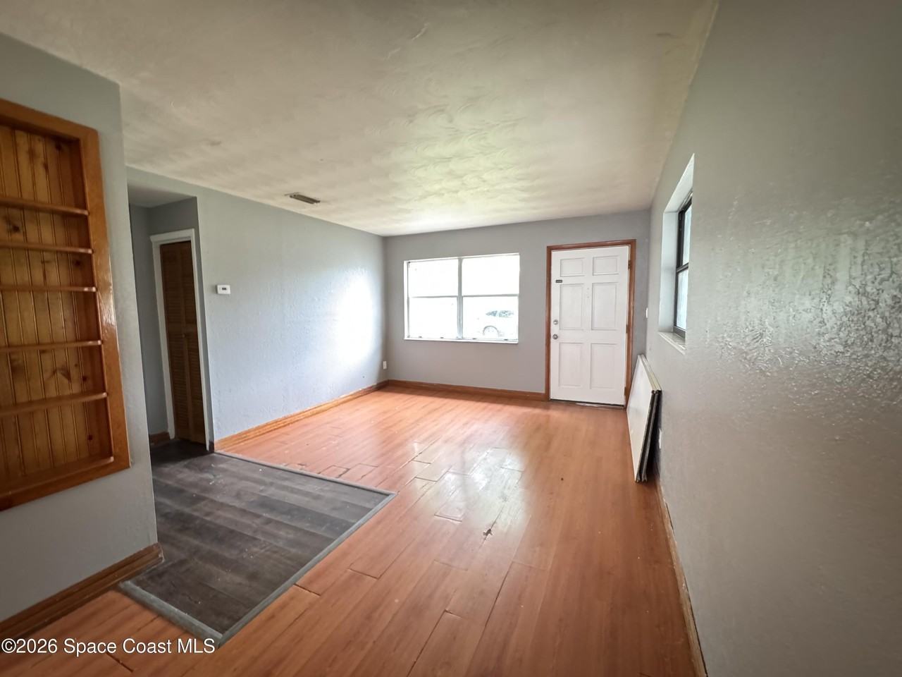 2506 Stratford Dr - Photo 4 of 16