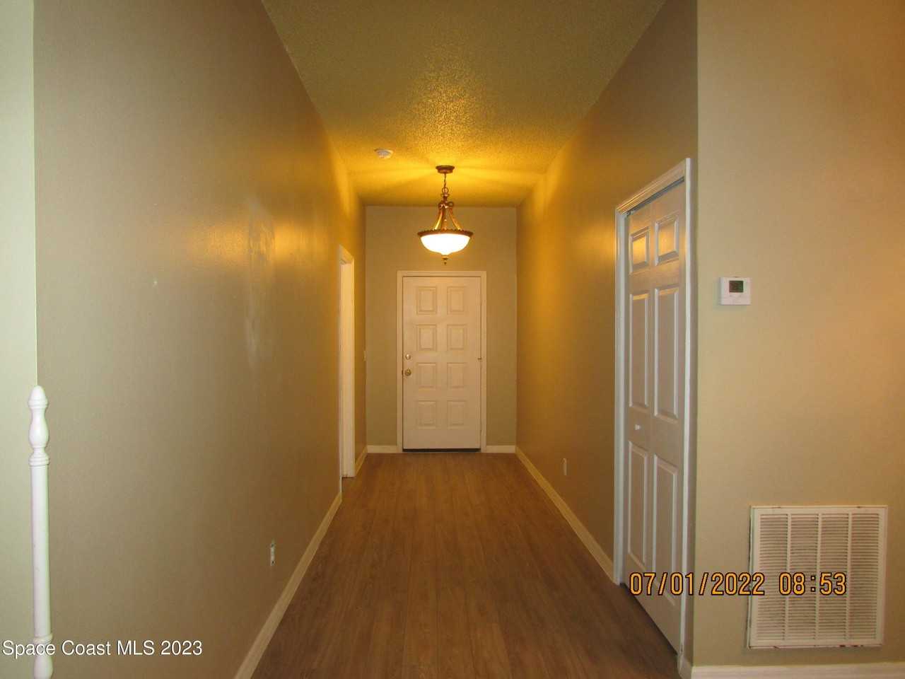 700 Benton Dr - Photo 2 of 28