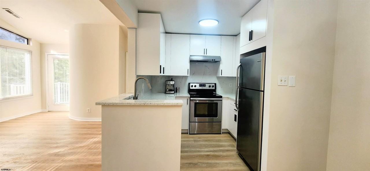 137 Heather Croft - Photo 4 of 25