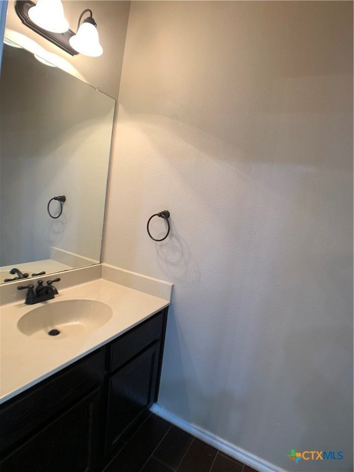 1140 Brown Rock Dr - Photo 6 of 25