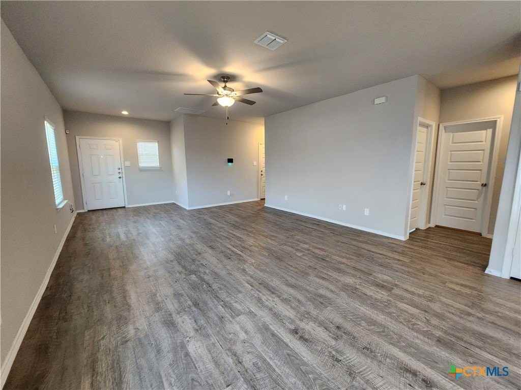 1137 Gracie Way - Photo 2 of 20