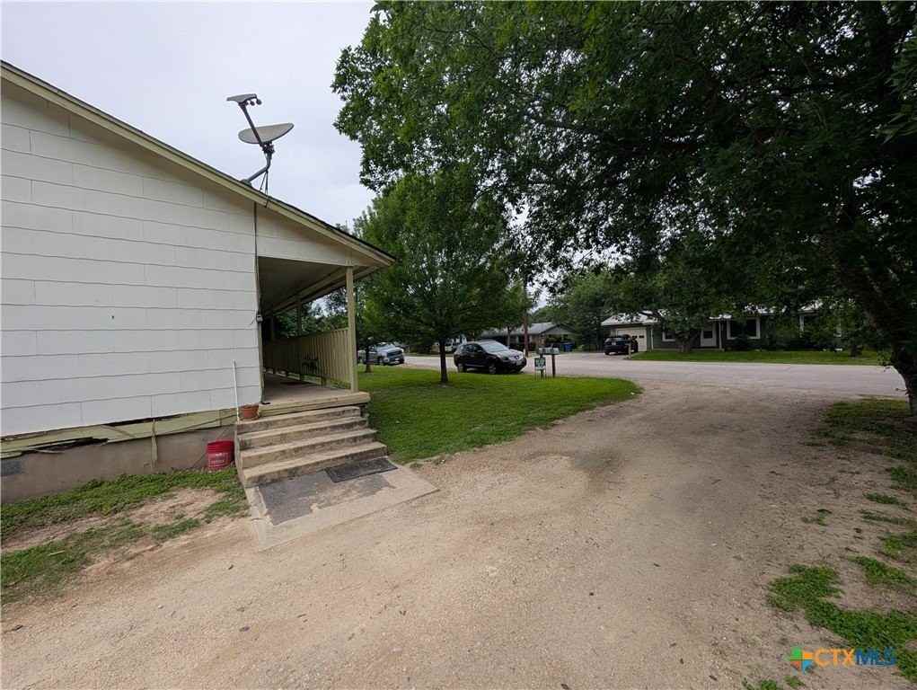 165 Richter Ln - Photo 5 of 41