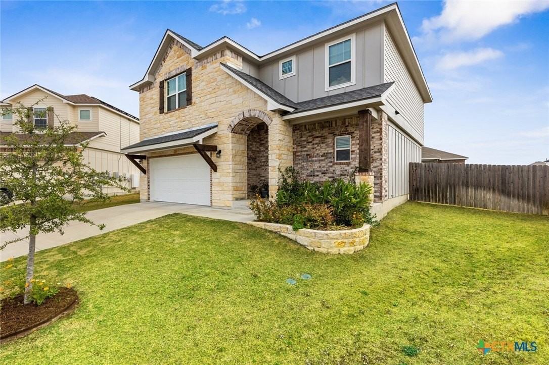 2233 Chia Ct - Photo 5 of 47