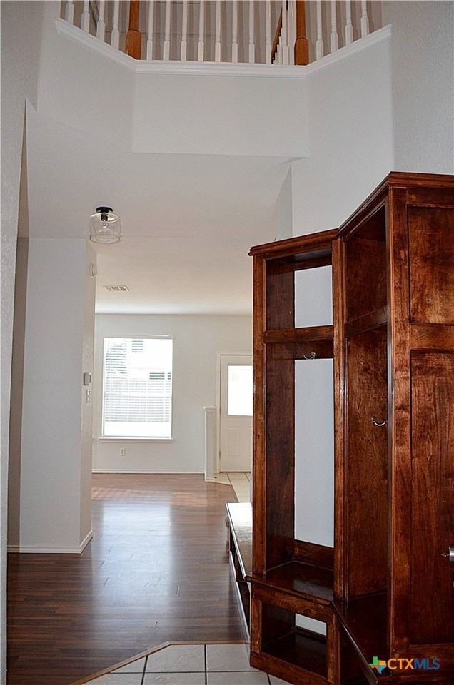 5000 Sydney Harbour Ct - Photo 3 of 45