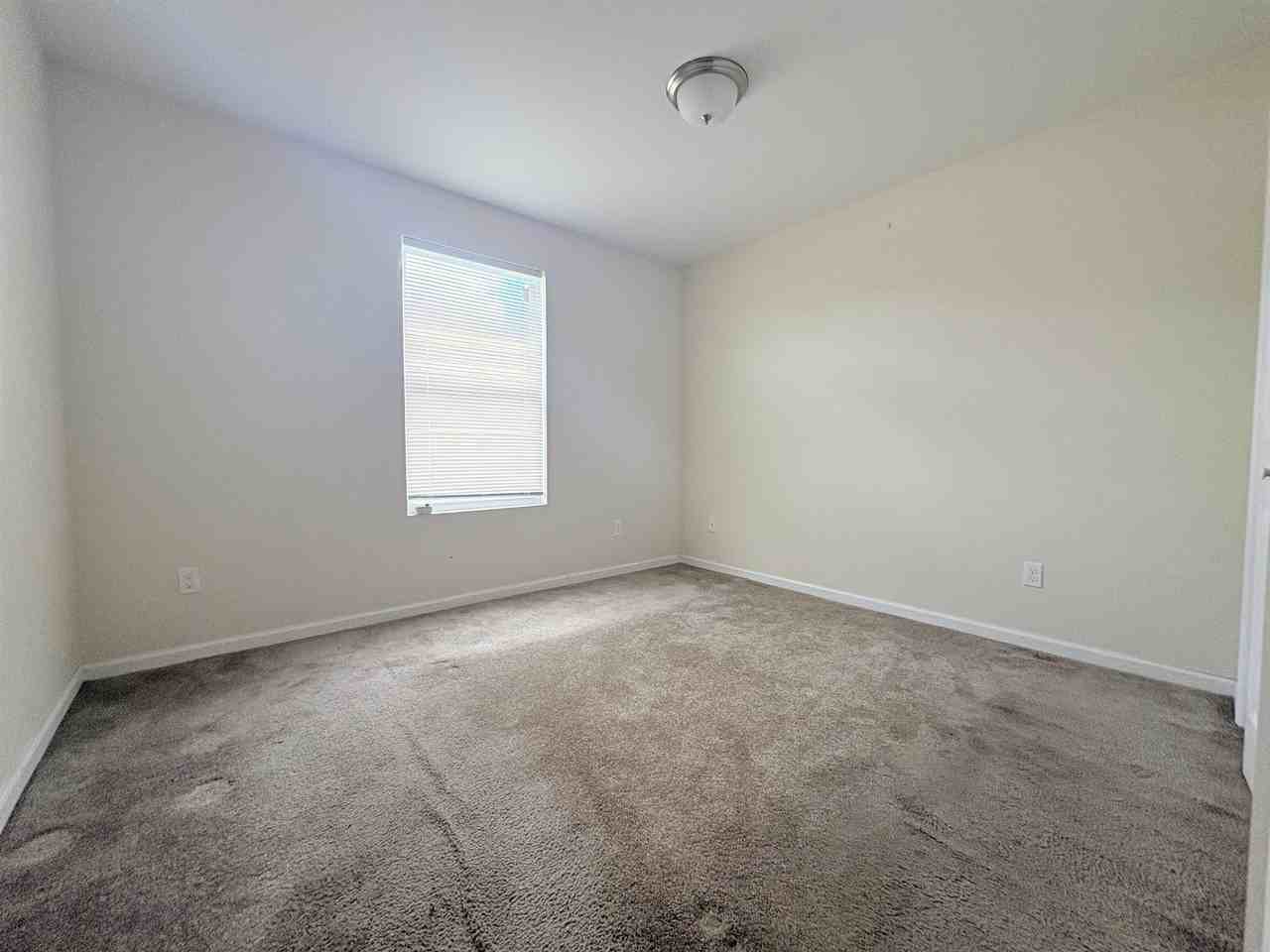 6529 Rivers Bank Way - Photo 5 of 18
