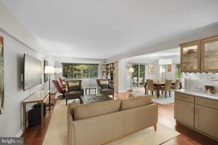 4201 Cathedral Ave Nw #114W - Photo 1 of 1
