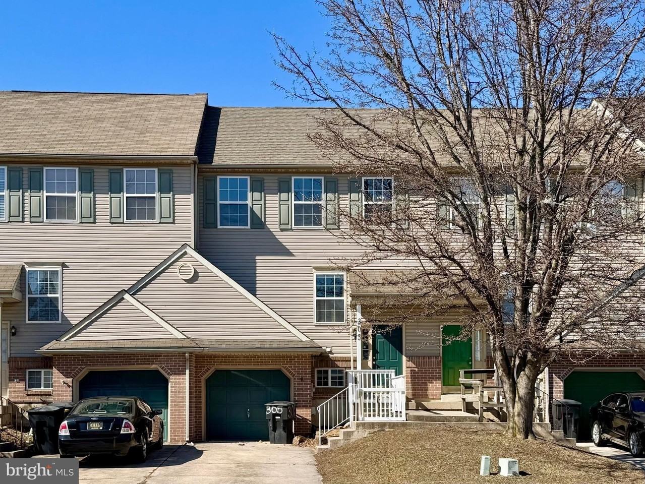 305 Charring Cross Dr - Photo 2 of 20