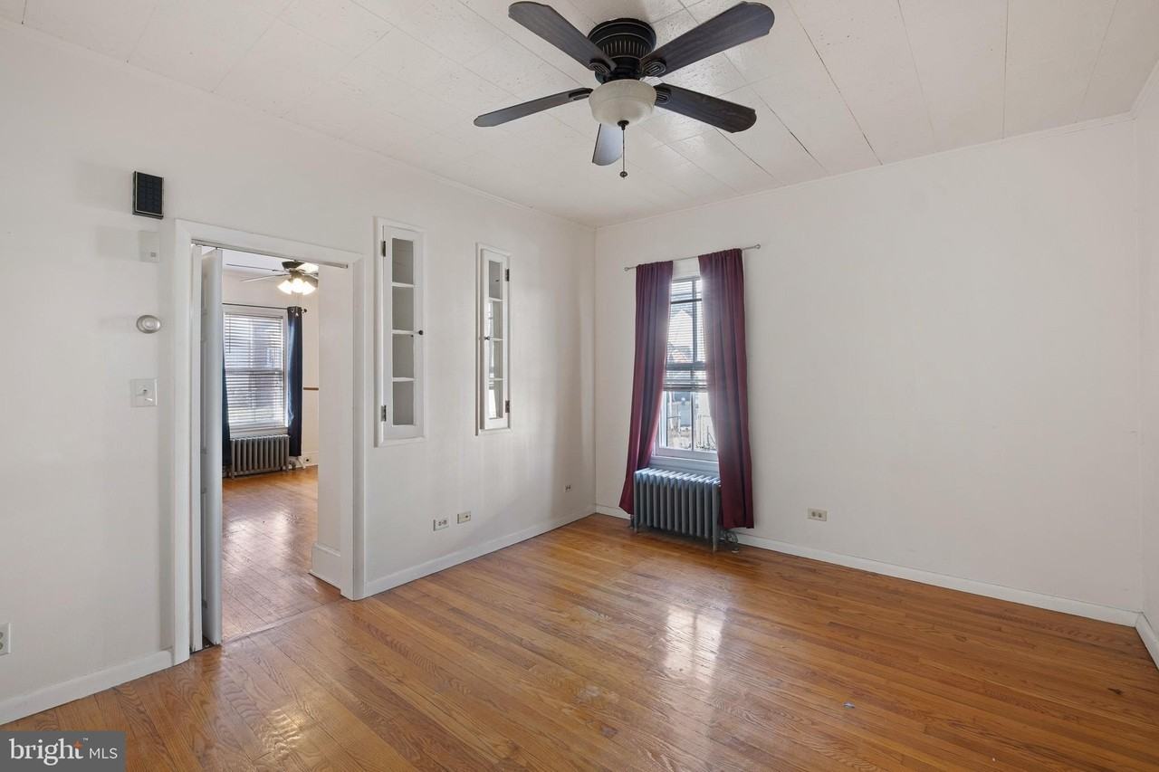 221 Chestnut St #1 - Photo 6 of 25