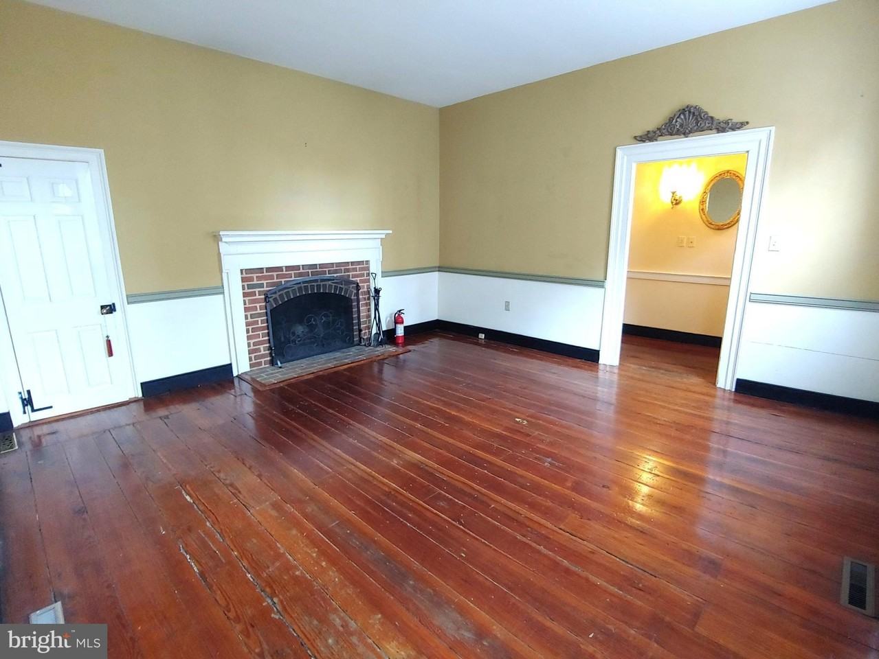 30 Cornhill St - Photo 6 of 50