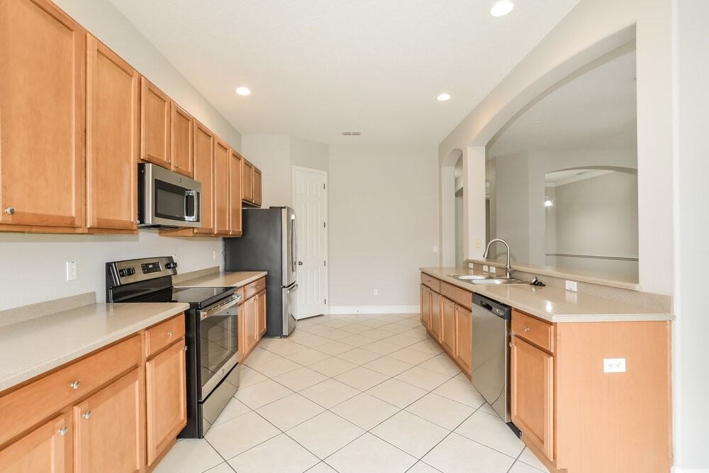 1174 Green Vista Cir - Photo 6 of 16