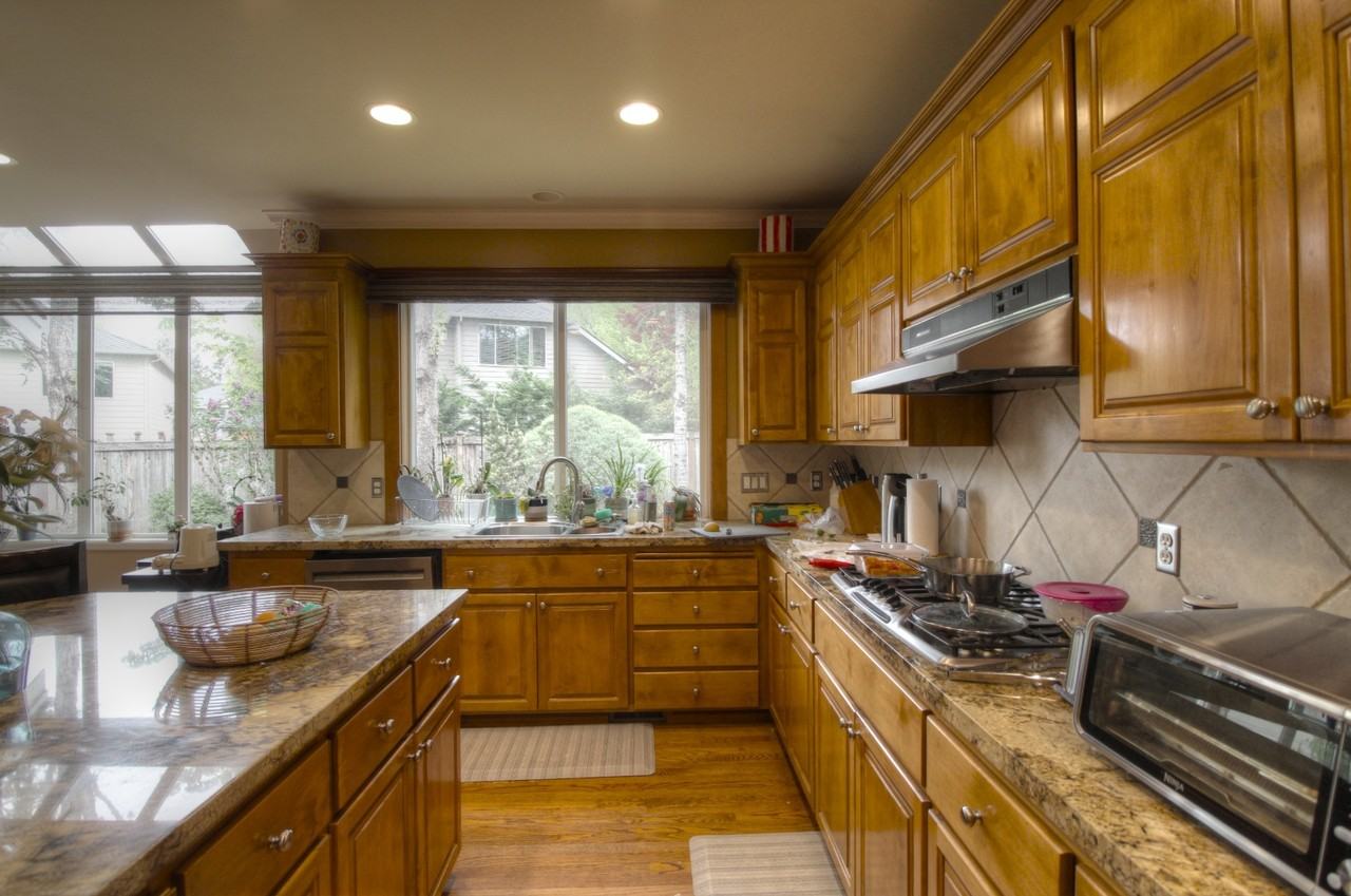 1006 270th Ct Se - Photo 2 of 21