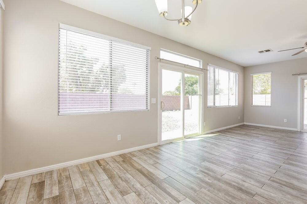 3329 E Powell Ct - Photo 6 of 16