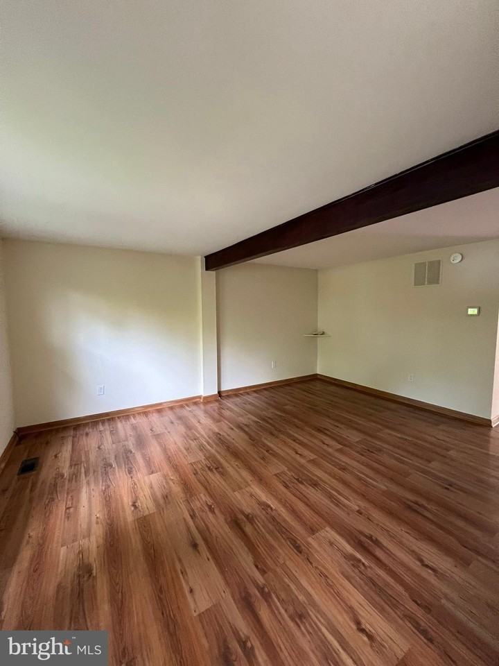 40 Bon Oak Ct - Photo 2 of 22