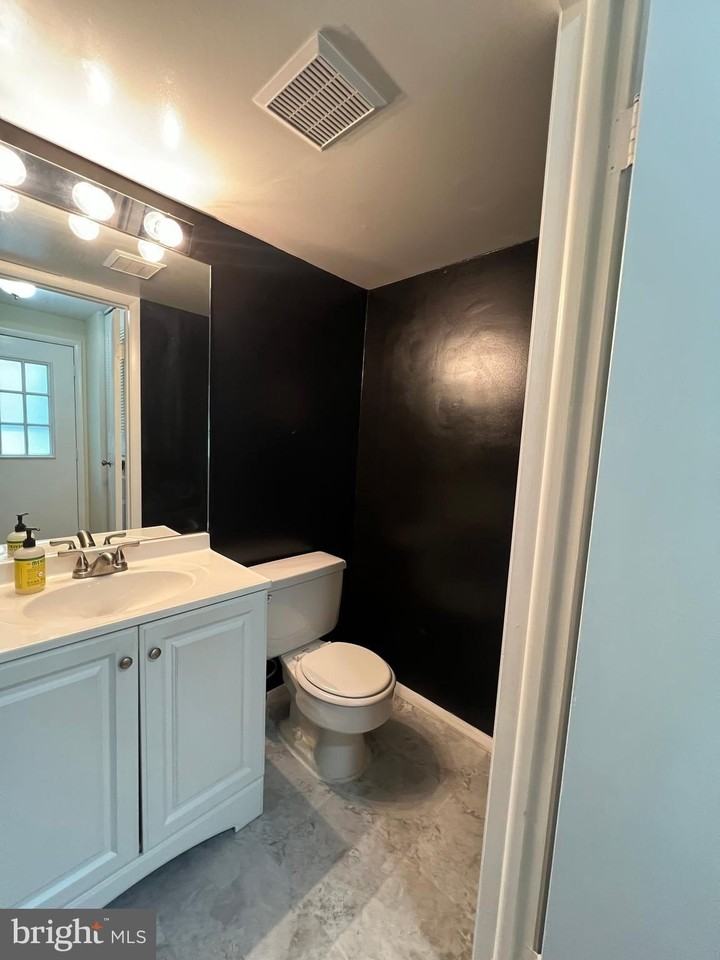 40 Bon Oak Ct - Photo 5 of 22