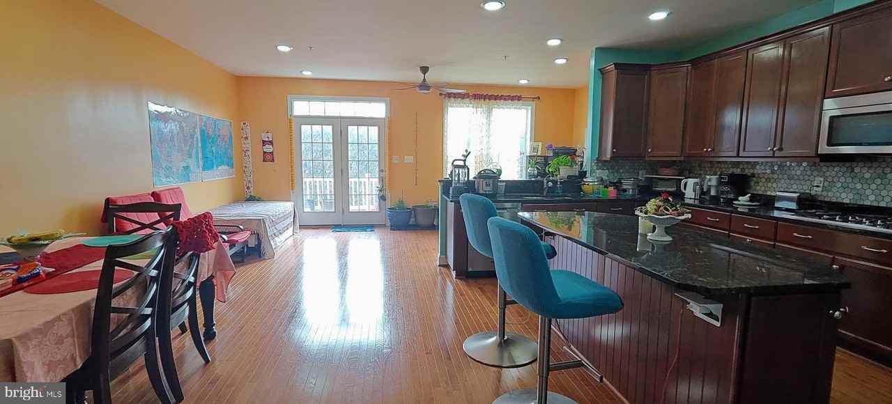 9659 Bothwell Ln - Photo 7 of 20