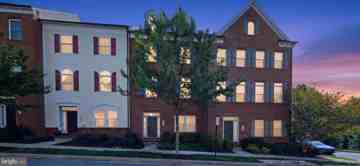 featured image of 7581 Morris St
