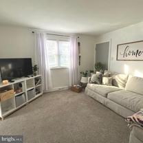 128 Princeton Rd - Photo 1 of 1
