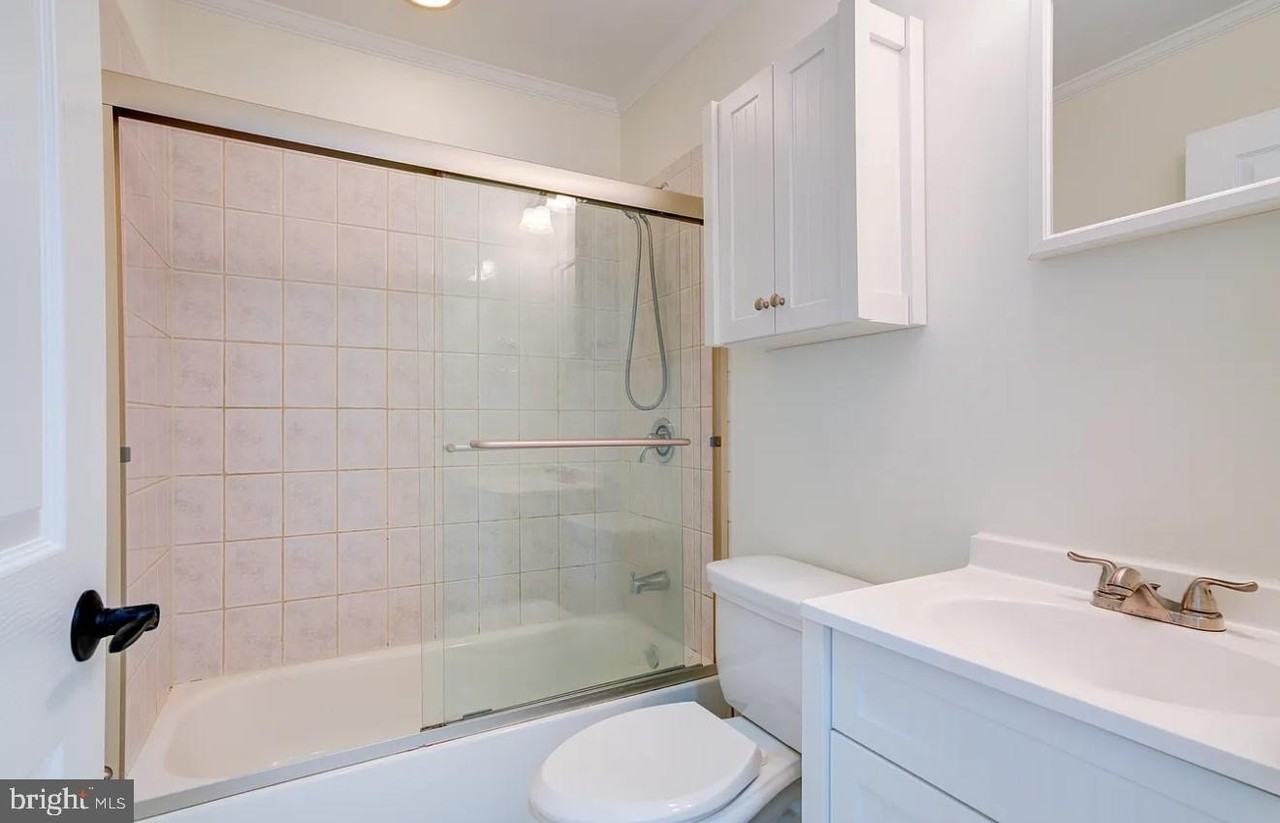 49 Mistletoe Ln - Photo 4 of 20