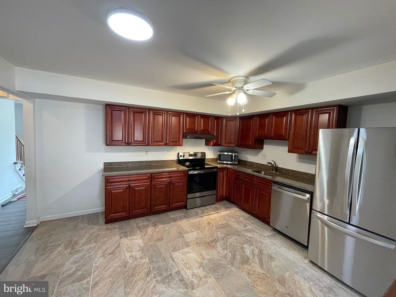 3314 Roxbury Rd - Photo 7 of 26