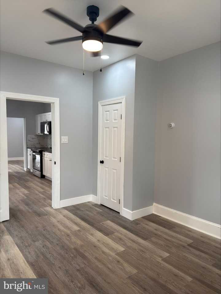174 E Main St - Photo 4 of 12