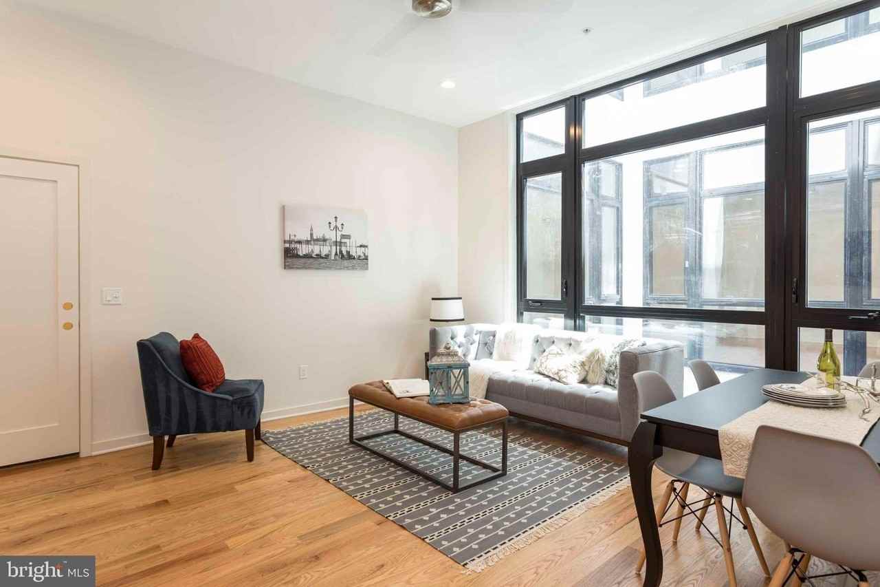 2028 Rittenhouse Sq #302 - Photo 3 of 13