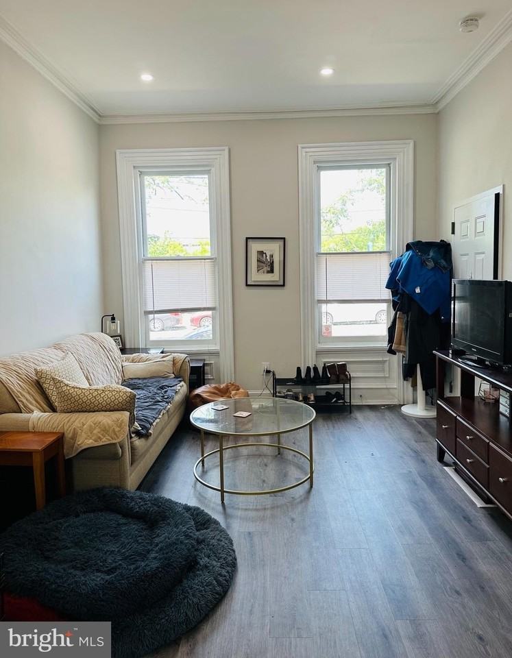 2218 Fairmount Ave #1 - Photo 2 of 19
