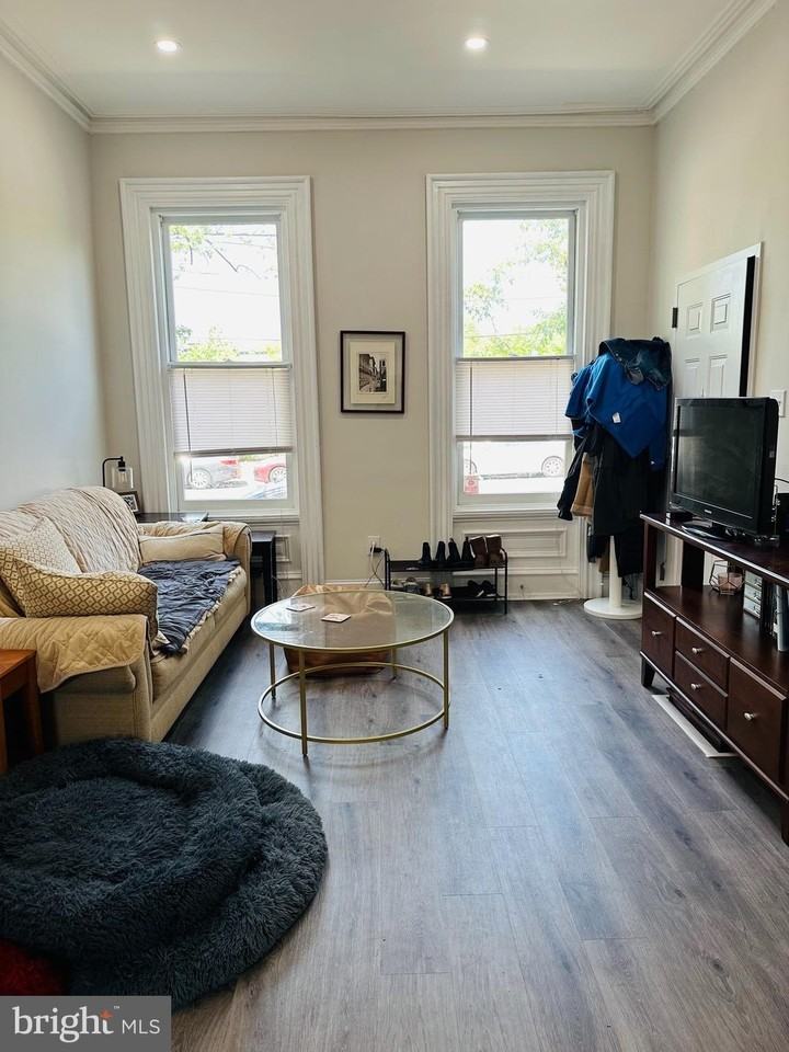 2218 Fairmount Ave #1 - Photo 3 of 19