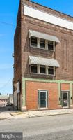 featured image of 725 E Market St