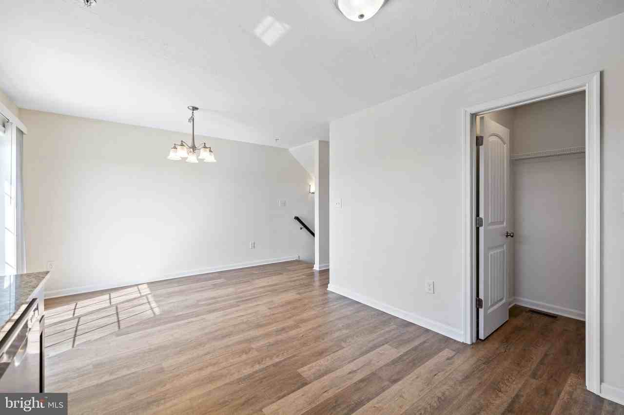 76 Brookside Ave - Photo 6 of 20
