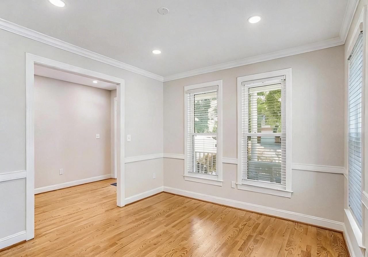 4728 23rd St N - Photo 3 of 42