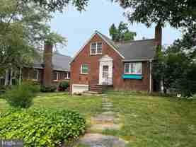 4627 16th St N - Photo 1 of 1
