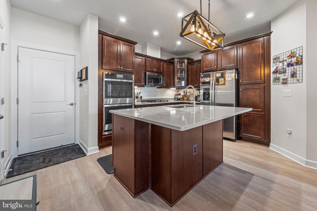 12384 Azure Ln - Photo 6 of 39