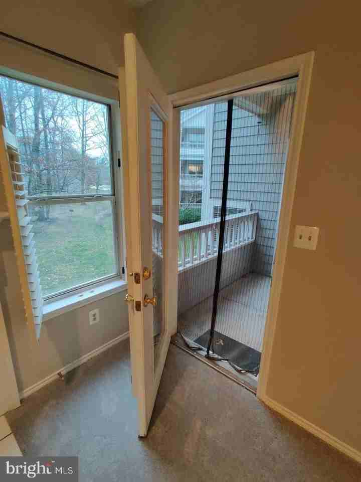 13058 Autumn Woods Way #203 - Photo 3 of 32